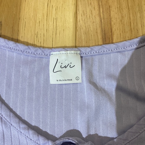 Purple tie up t-shirt - Picture 1 of 3